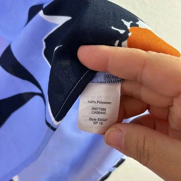 J. Crew Periwinkle Floral Blouse sleeveless Tank Top size 6 Petite - Picture 6 of 10